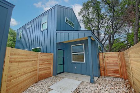New construction Single-Family house 6111 Carnation Ter, Unit 2, Austin, TX 78741 null- photo 2 2