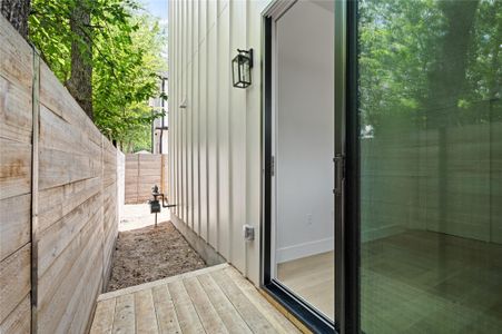 New construction Condo house 1215 Fort Branch Blvd, Unit 2, Austin, TX 78721 - image