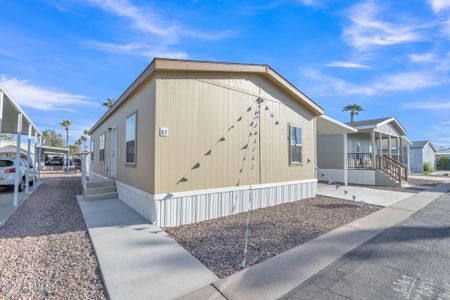 New construction Manufactured Home house 4400 W Missouri Avenue, Unit 82, Glendale, AZ 85301 - photo 0