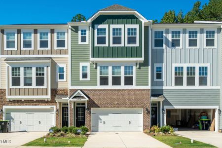 New construction Townhouse house 2838 Hunter Woods Dr, Apex, NC 27502 null- photo 0