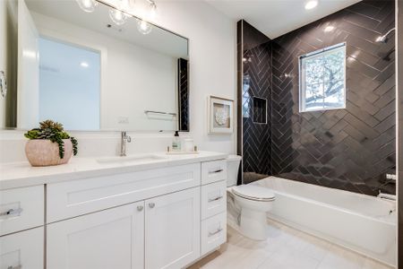New construction Single-Family house 1016 Peden St, Houston, TX 77006 - image 14