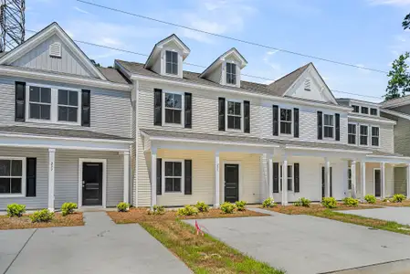 New construction Townhouse house 237 Harding Ln, Goose Creek, SC 29445 plan Meadowbrook II - image