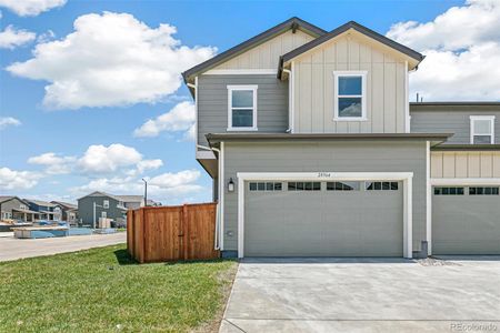New construction Townhouse house 28564 E 6Th Pl, Watkins, CO 80137 - image