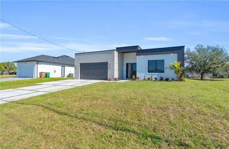 New construction Single-Family house 3924 Nw 38Th St, Cape Coral, FL 33993 - image
