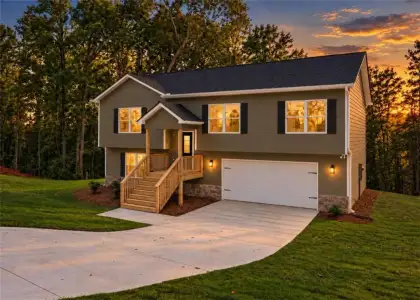New construction Single-Family house 284 Stonington Dr, Mount Airy, GA 30563 - image