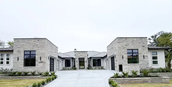 New construction Single-Family house 21310 Meditation Ln, San Antonio, TX 78257 - image