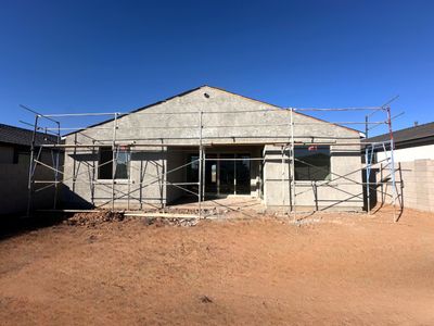 New construction Single-Family house 7599 W Saddlehorn Rd, Peoria, AZ 85383 Larkspur Homeplan- photo 5 5