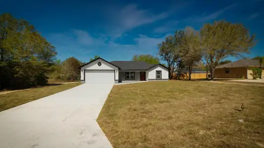 New construction Single-Family house 19 Juniper Pass, Ocala, FL 34480 null- photo 1 1