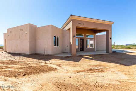 New construction Single-Family house 30492 N 232Nd Ave, Wittmann, AZ 85361 - image
