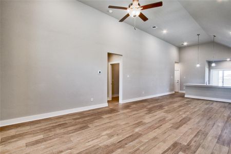 New construction Single-Family house 121 Pinnacle Ln, Kyle, TX 78640 The Lady Bird A- photo 3 3