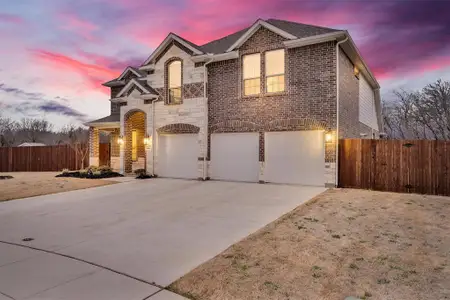New construction Single-Family house 3440 Burning Tree Ln, Grand Prairie, TX 76065 - image