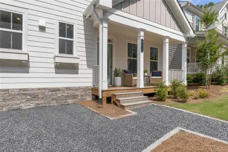 New construction Single-Family house 911 E Green Ln, Clarkston, GA 30021 plan Cheshire B - image 3