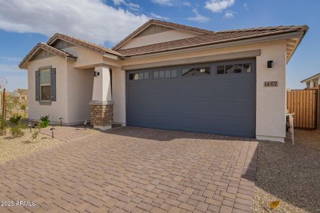 New construction Single-Family house 14377 W Alameda Rd, Surprise, AZ 85387 null- photo 2 2