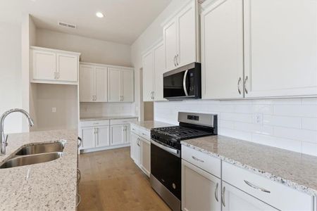 New construction Townhouse house 274 Lakeside Pl, Canton, GA 30114 plan The Sidney - image 12