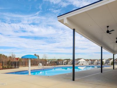 New construction Townhouse house 693 Leland Hill Cir, Zebulon, NC 27597 Litchfield- photo 16 16