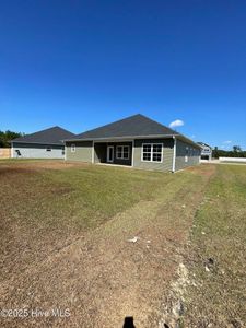 New construction Single-Family house 1001 Dynamic One Dr, New Bern, NC 28562 plan Plan 2316 - image