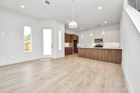 New construction Single-Family house 13402 Sombrero Cay Dr, Houston, TX 77047 - image 19