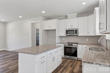 New construction Single-Family house 413 Dogwood Ln, Statesville, NC 28625 - image 8