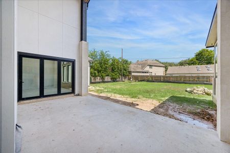 New construction Single-Family house 9050 Elizabeth Rd, Houston, TX 77055 - image 4