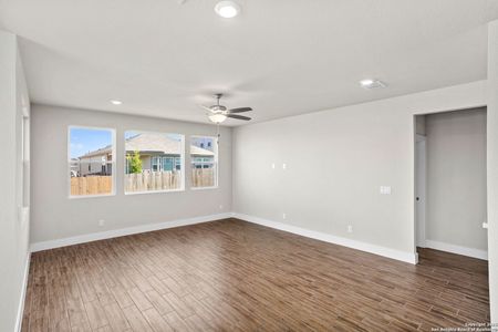 New construction Single-Family house 7317 Walkers Lp, Live Oak, TX 78233 plan Zen - image 19