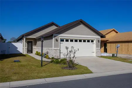 New construction Single-Family house Newberry, FL 32669 null- photo 0