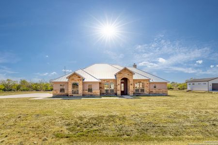 New construction Single-Family house 321 Farmhouse Drive, Marion, TX 78124 - photo 0