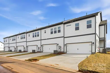 New construction Townhouse house 8662 Miles Gap Rd, Indian Land, SC 29707 plan Avon - image