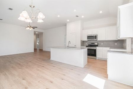 New construction Single-Family house 249 Edgewater Dr, West Columbia, TX 77486 plan Duval - image 9