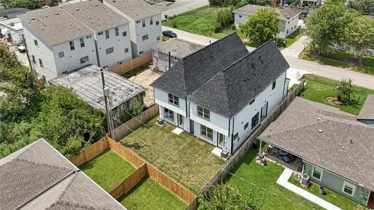 New construction Single-Family house 6725 Burkett St, Houston, TX 77021 - image