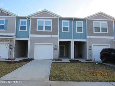 New construction Townhouse house 4334 Leeward Breeze, Middleburg, FL 32068 - photo 0