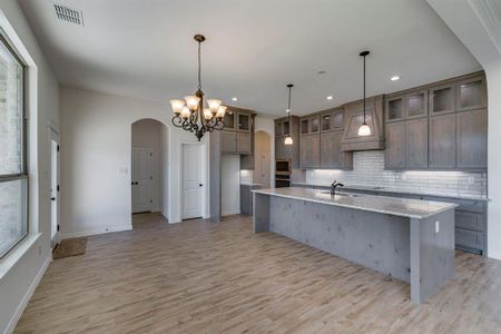 New construction Single-Family house 450 Solo Ridge Drive, Waxahachie, TX 75167 - photo 11 11