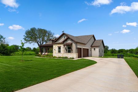 New construction Single-Family house 601 Legend Park Dr, Castroville, TX 78009 - image