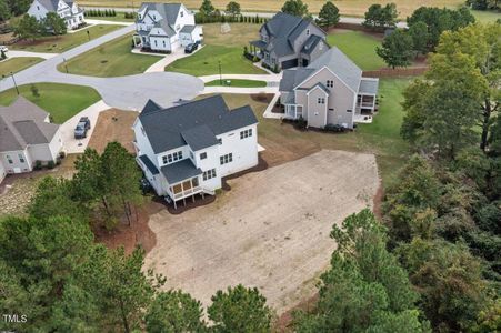 New construction Single-Family house 701 Wilshire View Court, Holly Springs, NC 27526 - photo 44 44