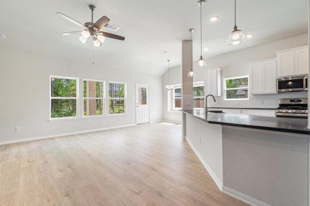 New construction Single-Family house 1414 Rd 66113, Dayton, TX 77535 null- photo 11 11