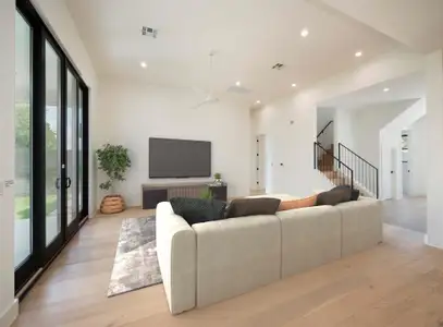 New construction Single-Family house 814 Stark St, Austin, TX 78756 - image 4