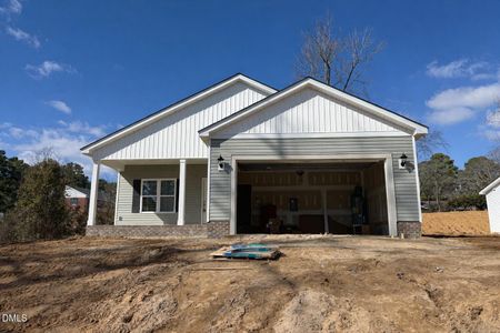 New construction Single-Family house 1711 Elizabeth Dr, Kinston, NC 28504 - image