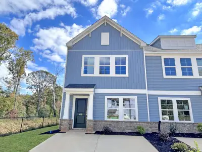 New construction Single-Family house 412 Cambrian Ct, Taylors, SC 29687 plan Laurens - image