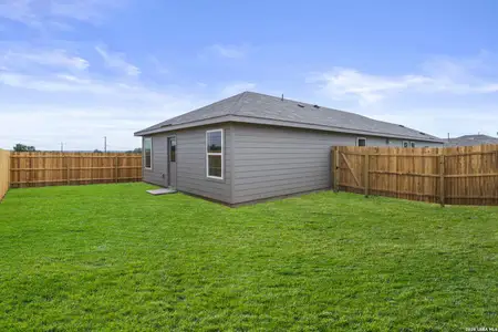New construction Single-Family house 13039 Lake Fryer, St. Hedwig, TX 78152 - image