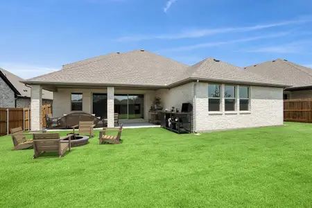 New construction Single-Family house 744 Emerald Hts, Lavon, TX 75166 plan Stirling - image