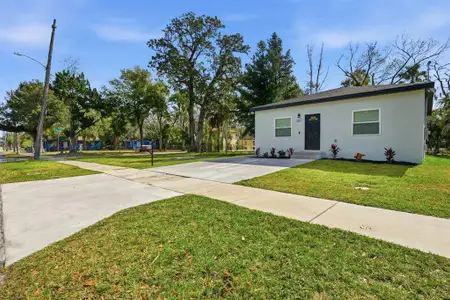 New construction Single-Family house 557 Live Oak Ave, Daytona Beach, FL 32114 - image