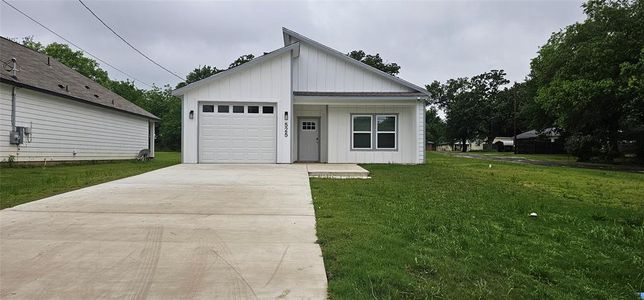 New construction Single-Family house 525 N Washington St, Grand Saline, TX 75140 - image