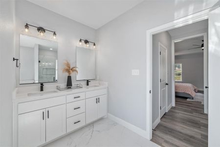 New construction Single-Family house 1013 Don Eve Ct, Azle, TX 76020 - image 11