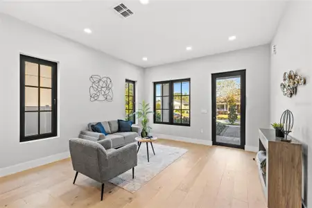 New construction Single-Family house 902 Shady Lane Dr, Orlando, FL 32804 - image 11