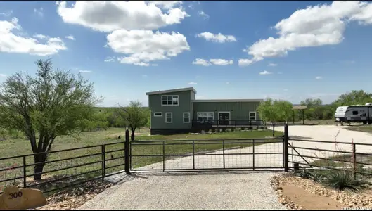 New construction Single-Family house 300 County Rd 5781, Castroville, TX 78009 - image