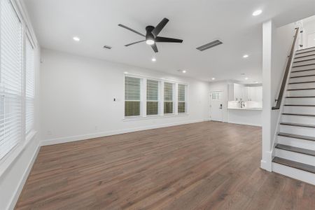 New construction Single-Family house 4208 Castor St, Unit A, Houston, TX 77022 - image 11