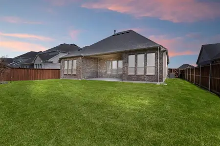 New construction Single-Family house 2215 Birch St, Mansfield, TX 76063 plan Gorman - image 3