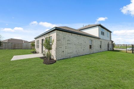 New construction Single-Family house 310 Long Branch Dr, Dayton, TX 77535 plan Bristol - image