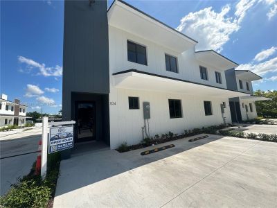 New construction Townhouse house 534 Nw 7Th St, Unit 1, Florida City, FL 33034 null- photo 6 6