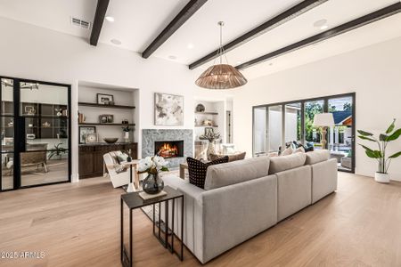 New construction Single-Family house 5739 E Calle Del Paisano, Phoenix, AZ 85018 - image 6