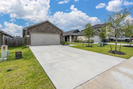 New construction Single-Family house 219 Charles Ridge Dr, Montgomery, TX 77316 plan The Carlsbad (345) - image